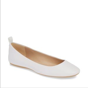 NEW Karl Lagerfeld White Vada Flat size 6